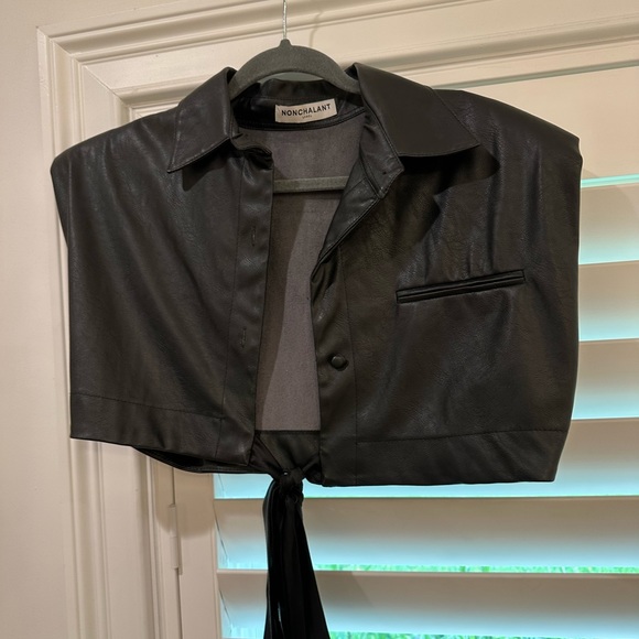 NonChalant the Label Cinda Top - Picture 5 of 5